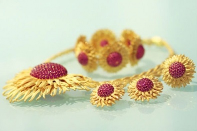 Tắc đầu ra của vàng nữ trang vì thuế